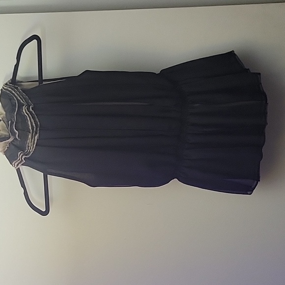 Robert Rodruguez by Neiman Marcus - dressy ruffled top - Picture 5 of 5